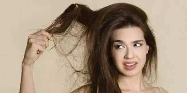 “炸毛星人”注意!问了空姐得到的“秘密*器武**”,头发柔顺全靠它