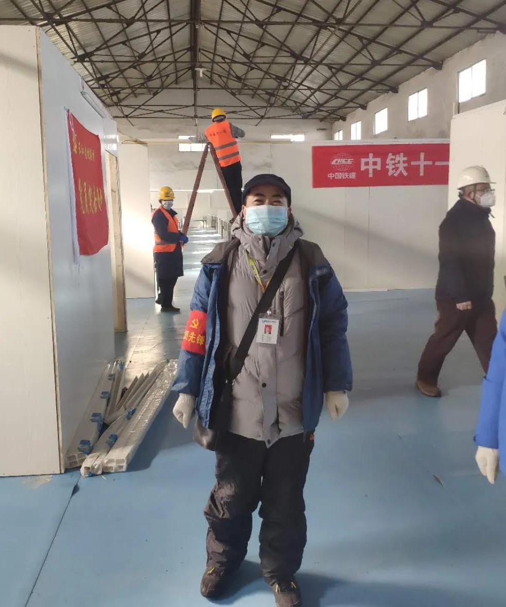 湖北卫视致敬,广电致敬春节坚守岗位的人