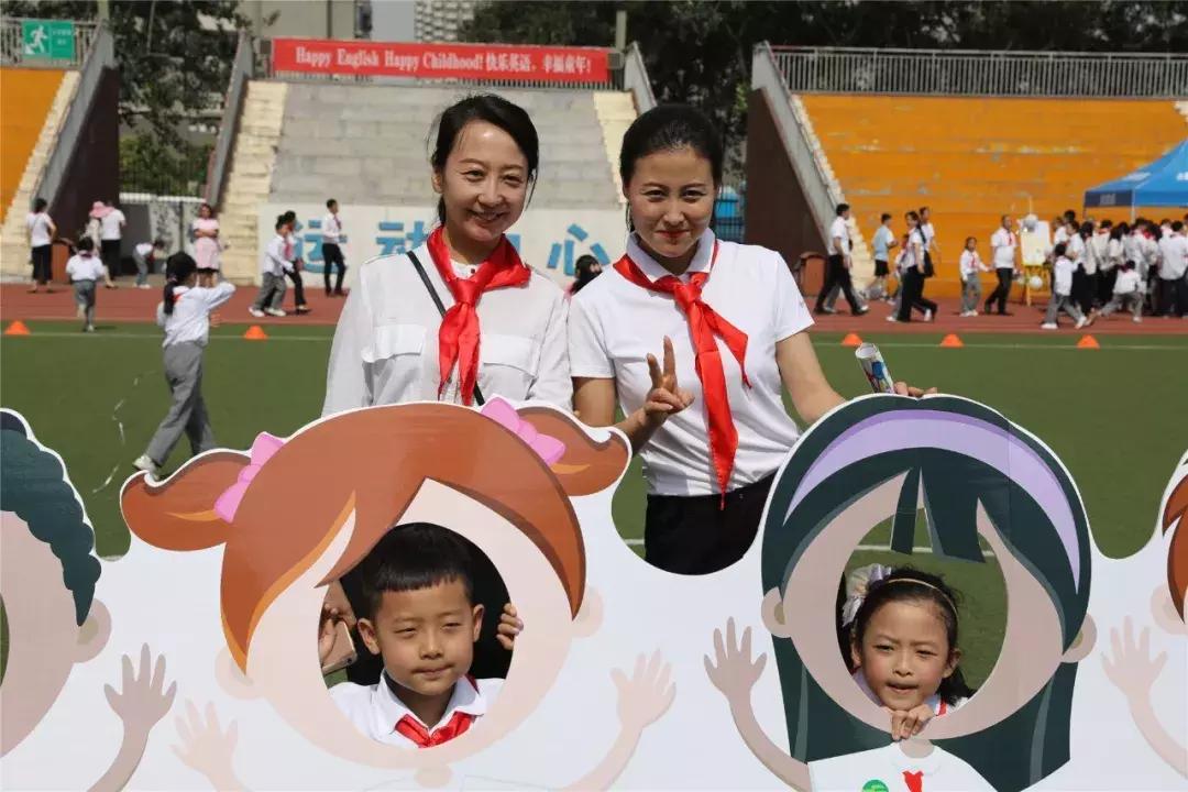 传红色精神承家国情怀,传红色精神做有志少年征文