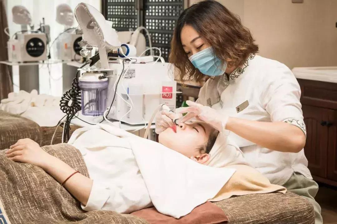 火爆欧洲、迪拜的“漂浮舱”来天津了!躺45分钟等于睡眠8小时