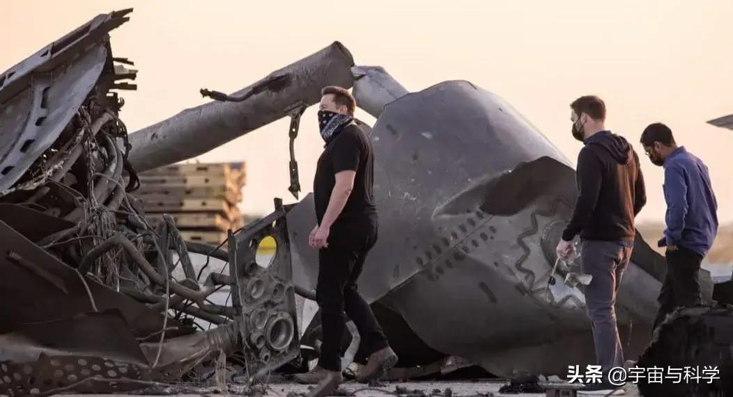 馅大皮薄的星舰S8爆炸现场,看马斯克距真正的探空之路有多远