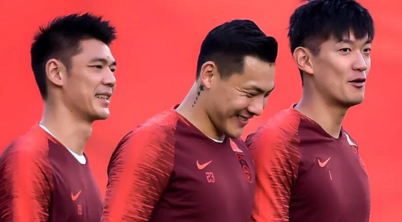 我心中国足历史十大优秀门将！一人被周总理称赞！三位世界级