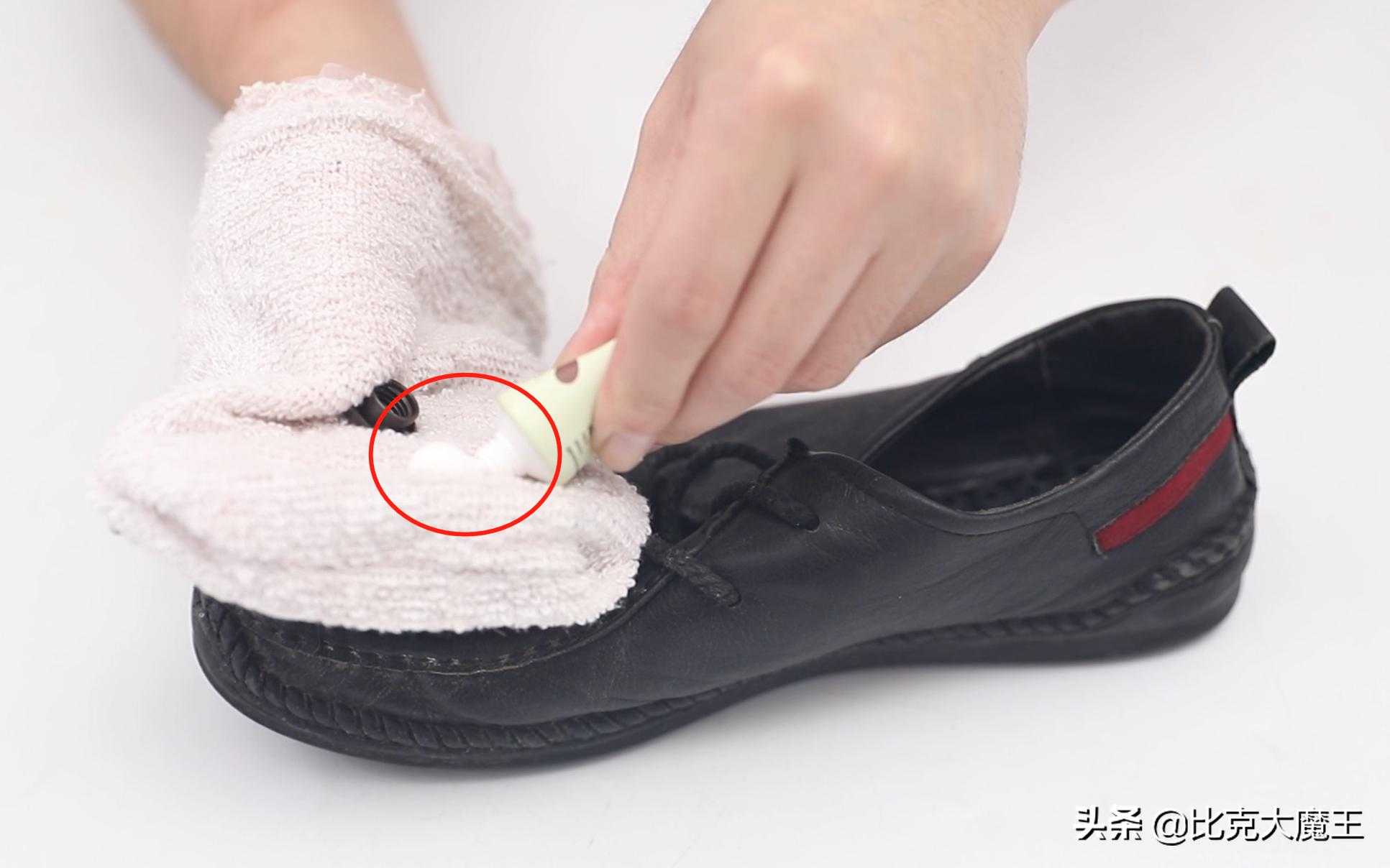 不管家里有钱没钱，厨房里放一个搓澡巾，厉害又好用，回家试一试