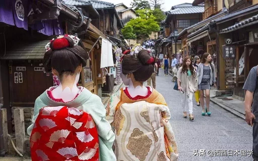 去日本旅游全都能退税吗,日本旅游入境出境要交小费吗