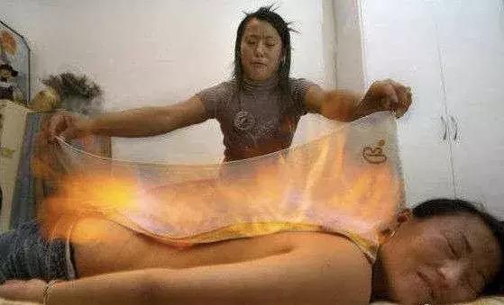 湿气和火气并重喝什么汤,湿气和上火哪个厉害