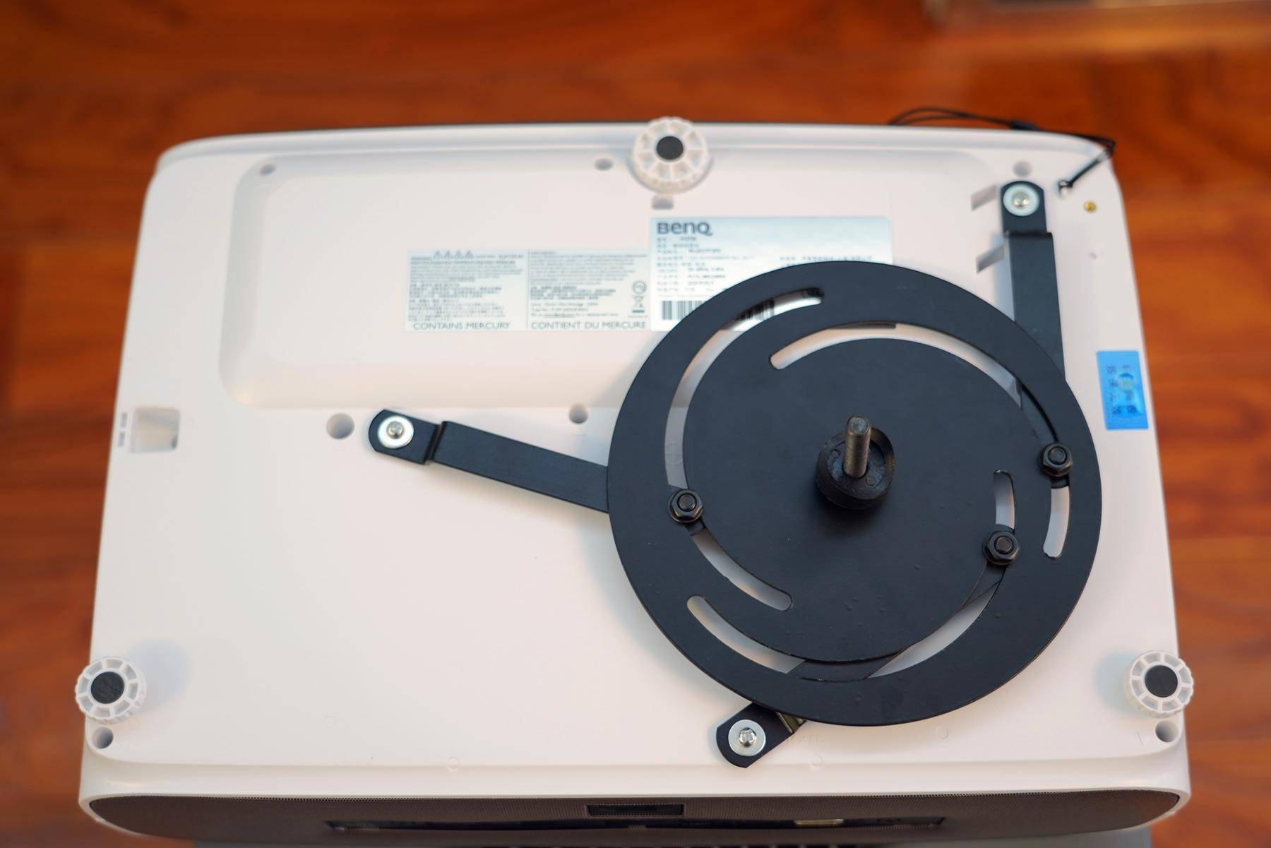 明基投影仪w4000和w2710对比评测,明基w2700brilliantcolour