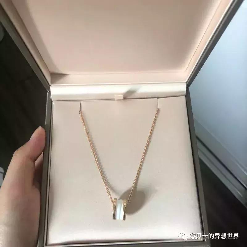 这些东西买的时候肉痛却天天用,她们说值了