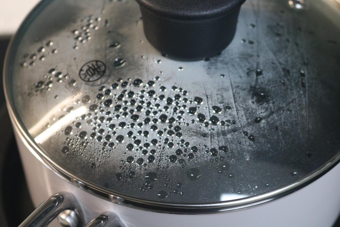 使用简单清洗方便，知吾煮奶锅体验