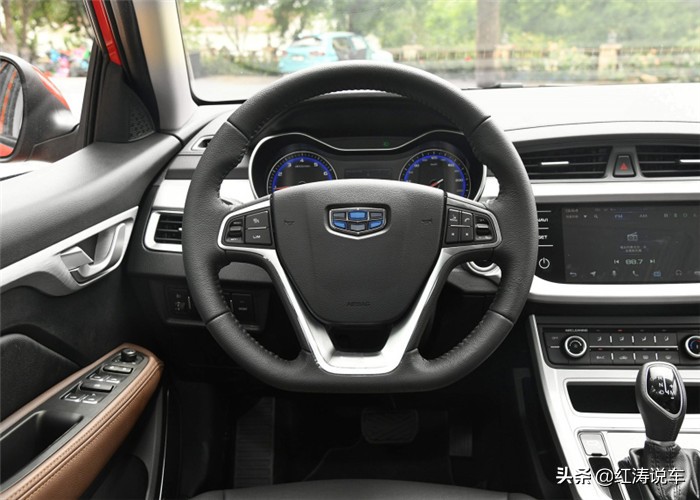 吉利远景车主分享真实用车感受,全新吉利远景年轻人代步首选车型