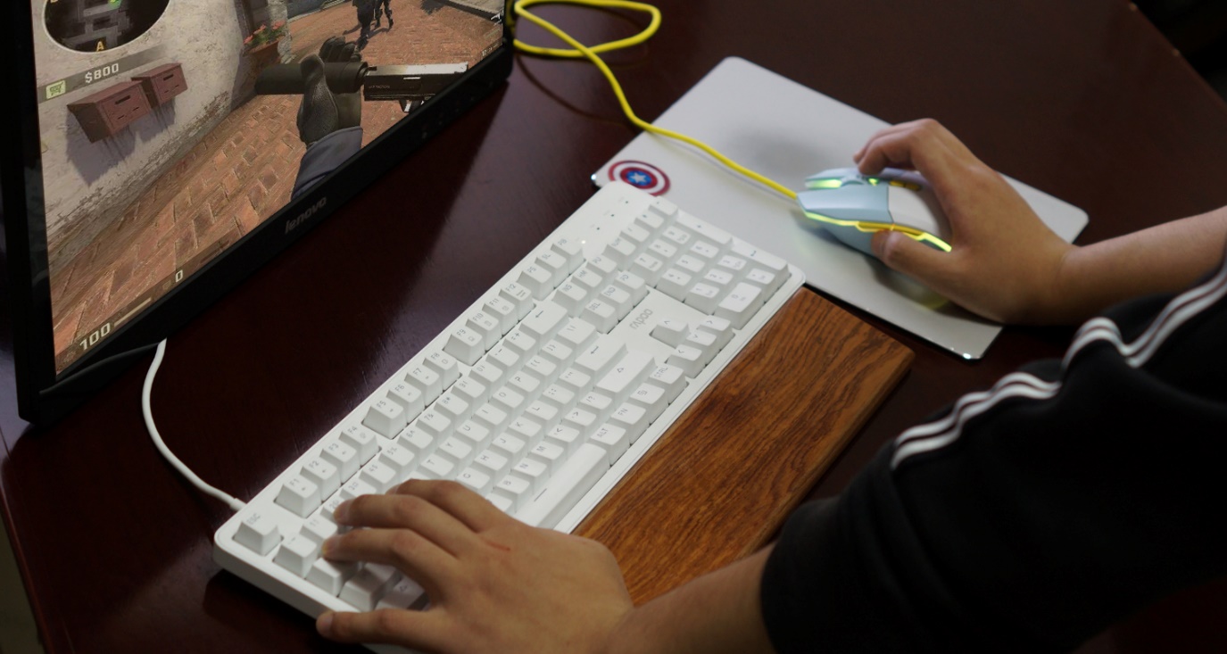 牧马人em910鼠标适合多大的手,牧马人达尔优鼠标em910