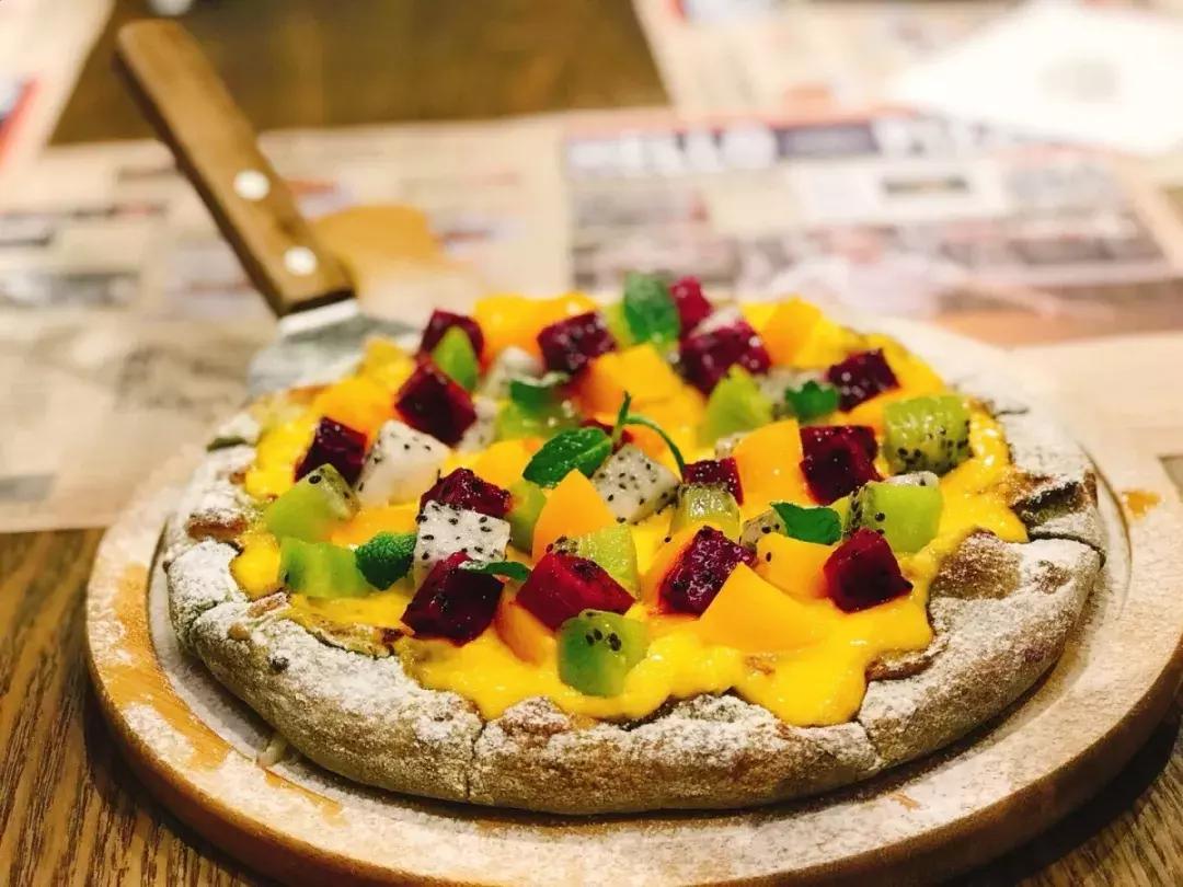 摒弃同质化，逆袭必胜客，看这家小披萨如何快跑？