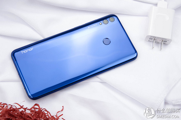 荣耀8xmax缺点和不足之处,荣耀8xmax上手体验不足