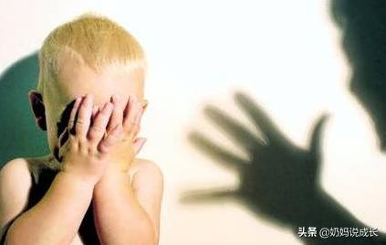 小孩子怕黑胆小有什么妙招吗,10岁小孩晚上怕黑怕鬼胆小怎么办