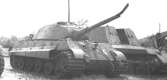 虎王坦克与二战最强*战野**火炮的集合体：探秘德国虎式自行火炮