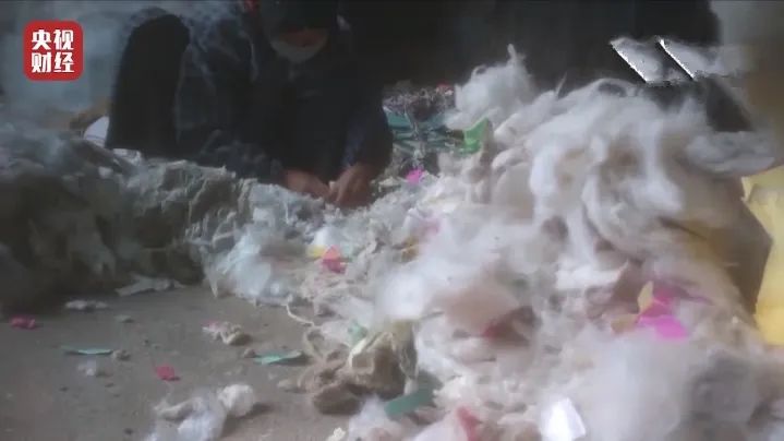 过期面包汉堡被曝光,汉堡过期事件