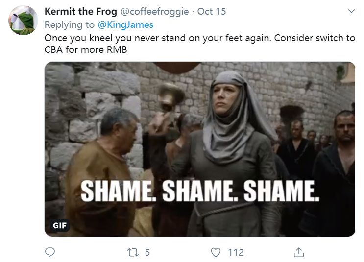 在世界上某些地方,却有人选择烧了勒布朗的球衣…