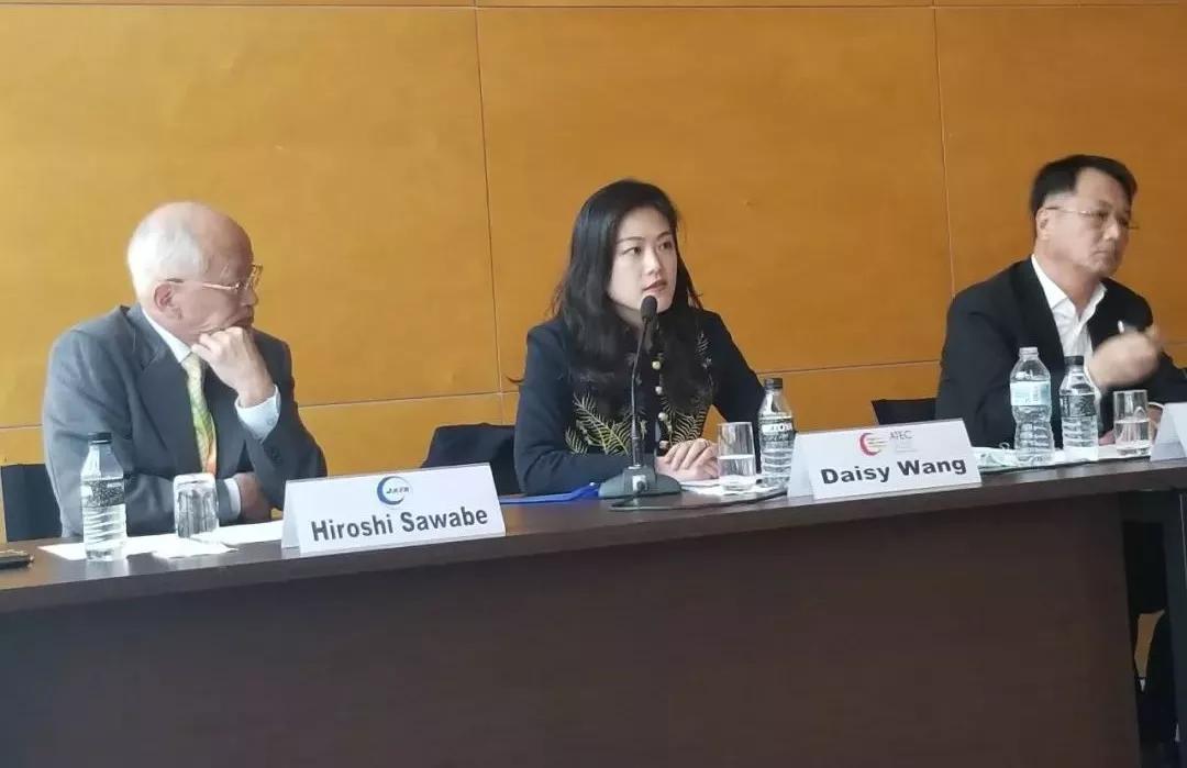 鐜嬫櫉鑻辫闃呰,鐜嬫櫉璁茬殑鍜嬫牱