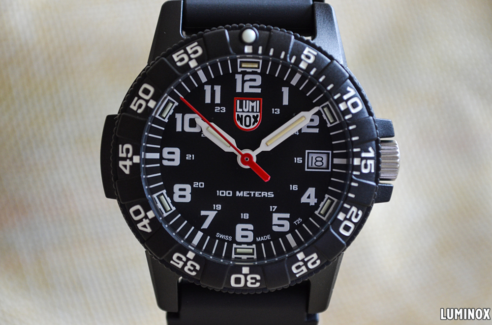 雷美诺时被广泛配发美国各大军警队伍以及各界专业户外活动团体中