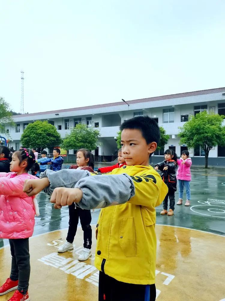 长沙砂子塘第二小学,湖南省长沙市雨花区砂子塘小学