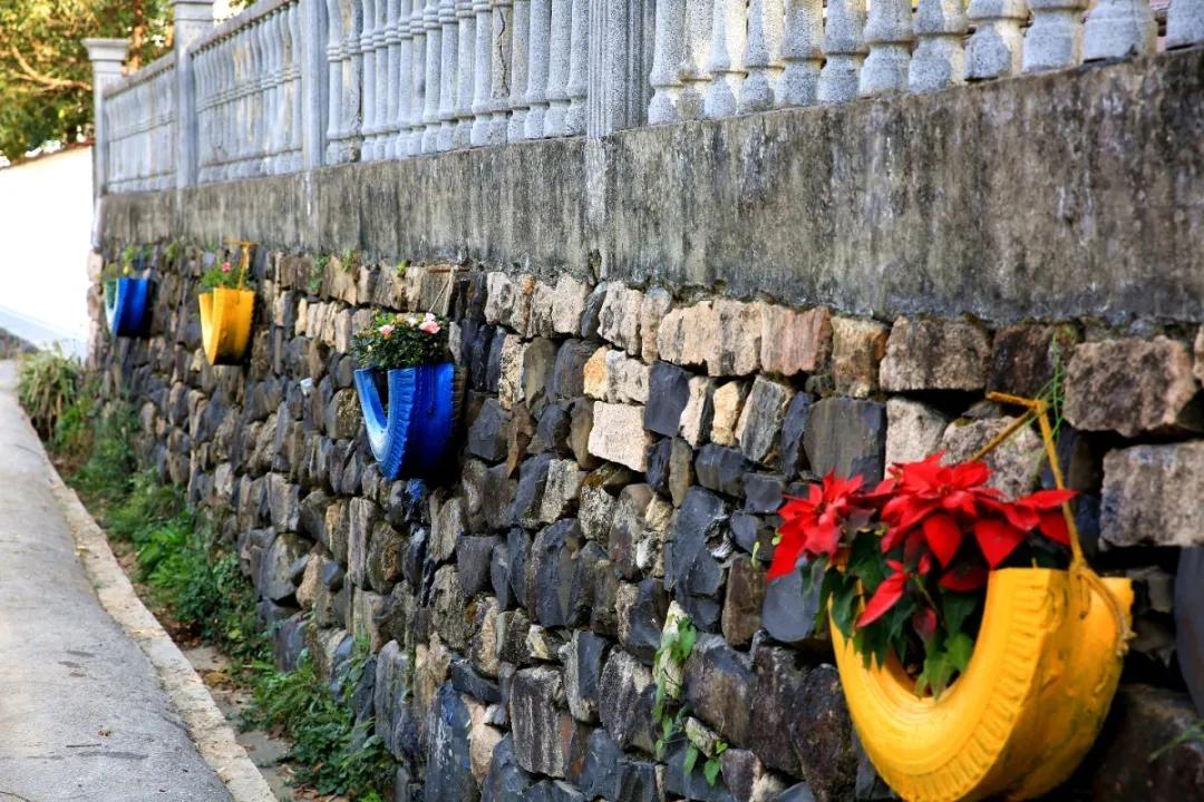 安吉的竹海村落,安吉竹海附近的村子