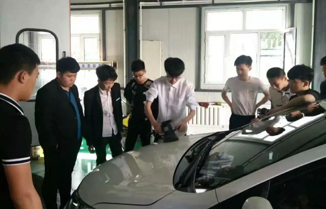 哈尔滨正德学校招初中生吗,哈尔滨正德技术学校招生