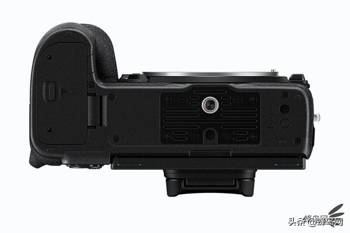 尼康z6ii和佳能r6,买尼康z6ii还是z5