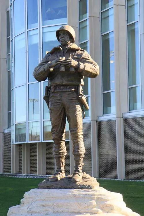 美国西点军校和黄埔军校,将帅摇篮夏令营怎么样