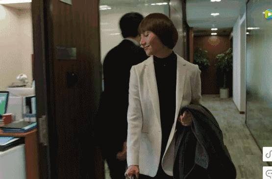 一旦开始性感,你再也毁不掉她了