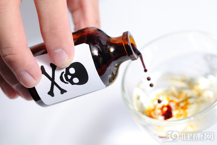 4个表现警惕白血病抽搐,老是流鼻血是不是白血病早期症状