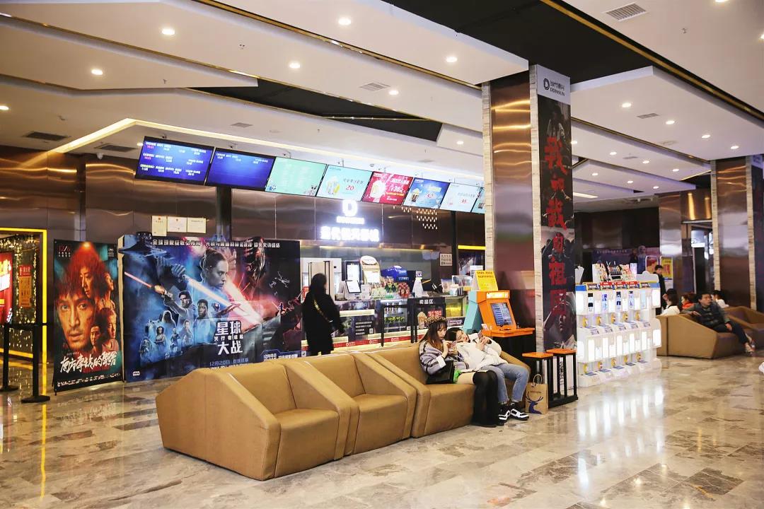 鐜╄浆姝︽眽鍟嗗満,姹夐槼澶ф磱鐧捐揣鍦ｈ癁娲诲姩