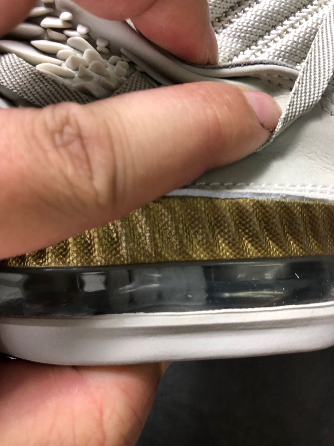 nikelebron16鸳鸯配色,nikelebron16low评测