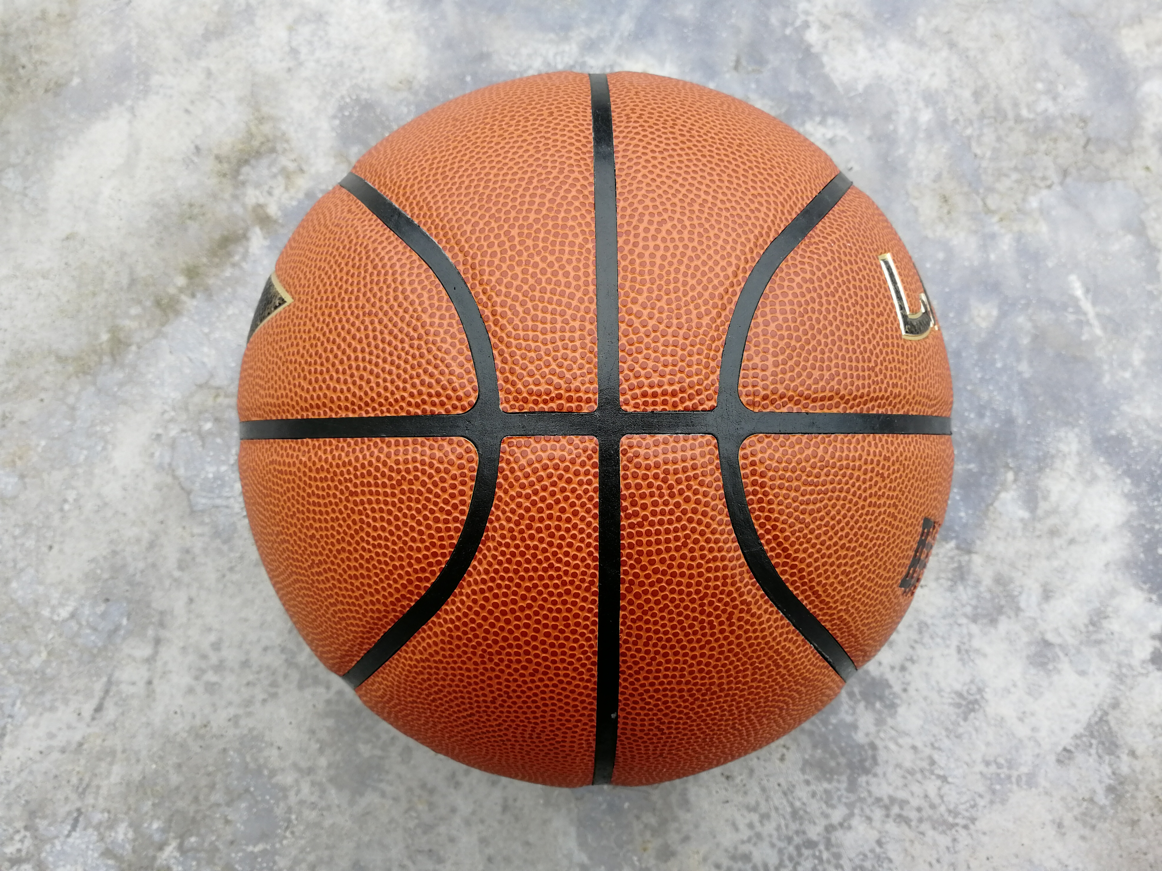 李宁篮球443-1和023-1,李宁lbqk9671篮球测评