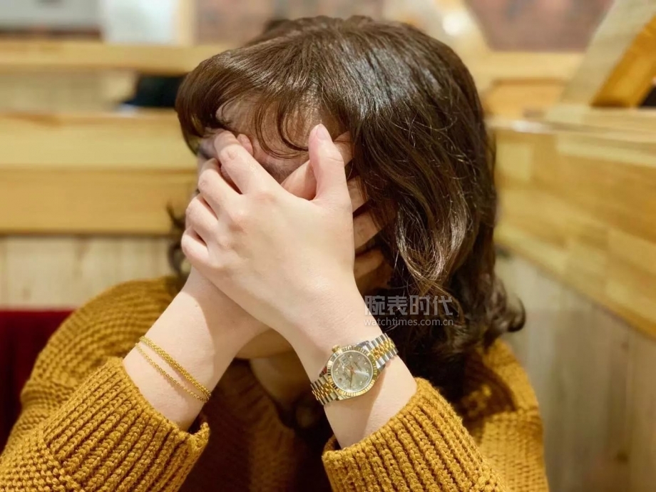 最常见的情侣表,情侣表素材