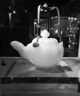 鎷嶅崠浼氭媿涔鹃殕閫氬疂,鎷嶅崠鐨勪咕闅嗙彁鐞呭僵澶х洏