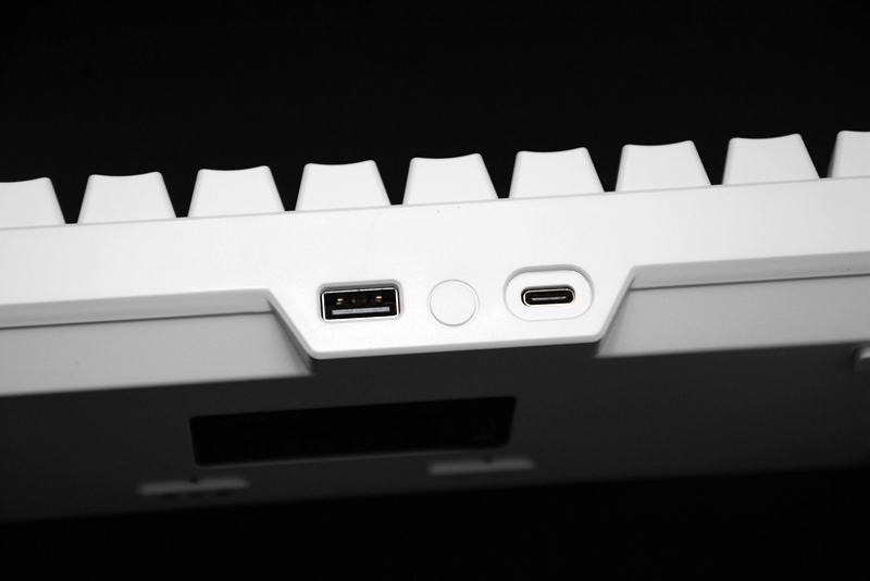 支持无线和蓝牙的机械键盘,吃鸡蓝牙机械键盘