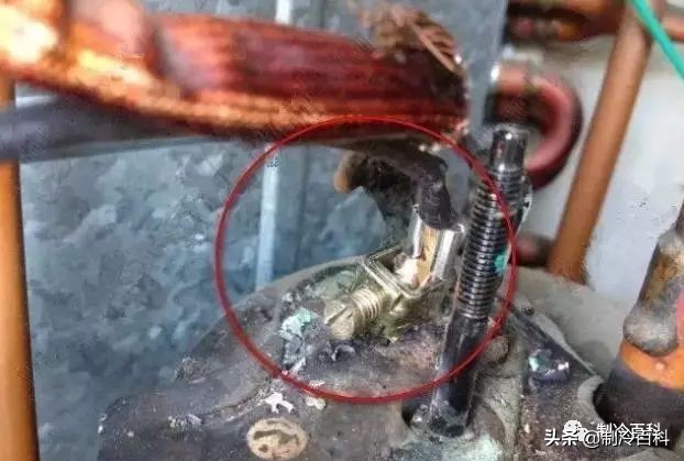 压缩机c柱接零线还是火线,压缩机老是烧接线柱维修办法