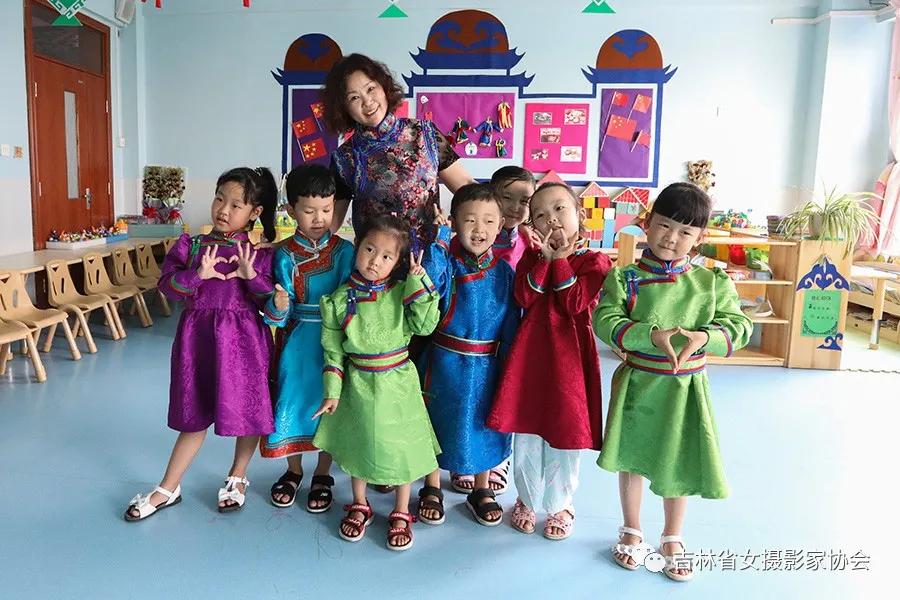 蒙古族服饰第四批非物质文化遗产,蒙古服饰非遗现状