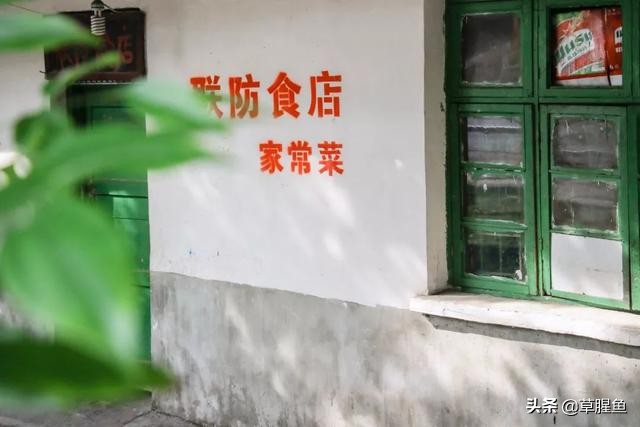 重庆解放碑附近苍蝇馆子前十名,重庆美食苍蝇馆子解放碑附近