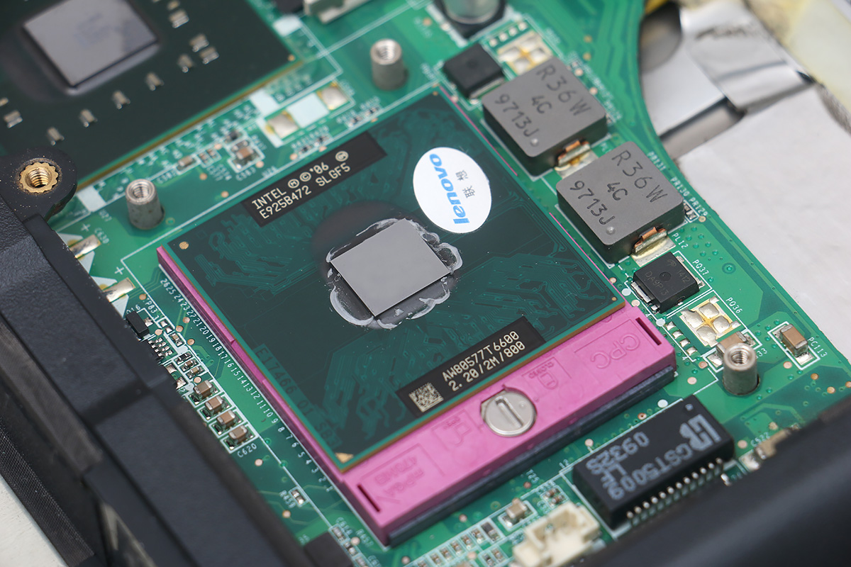 联想老款笔记本y450,联想y450笔记本红白绿蓝