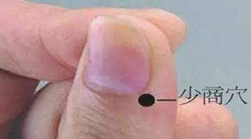 咳嗽牙疼口疮恶寒,咳嗽头疼牙疼鼻塞