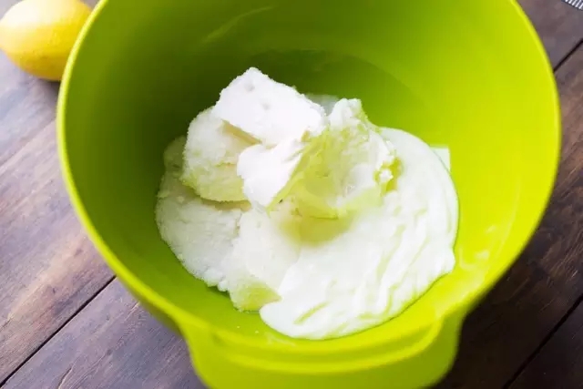 简单8寸芒果慕斯最佳配方,颜值高又超级好吃的芒果慕斯