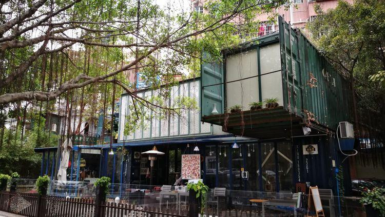 珠海和澳门一河之隔,珠海号称百岛之城