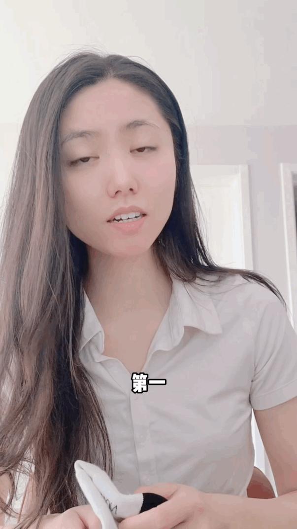 球袜洗变色了怎么办,怎么样洗球袜不会变硬