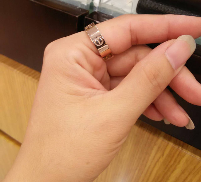 怎样可以避免戒指掉色,变色戒指不变色了怎么办