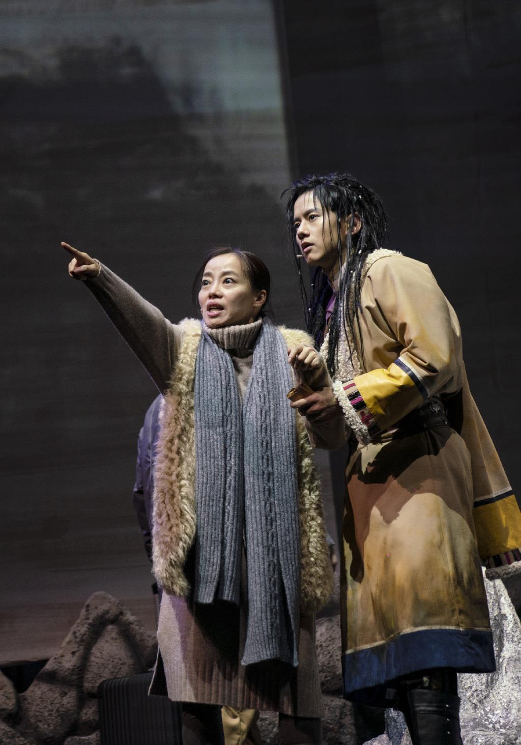 林青霞去张杰演唱会,谢娜林青霞朱茵一起的节目