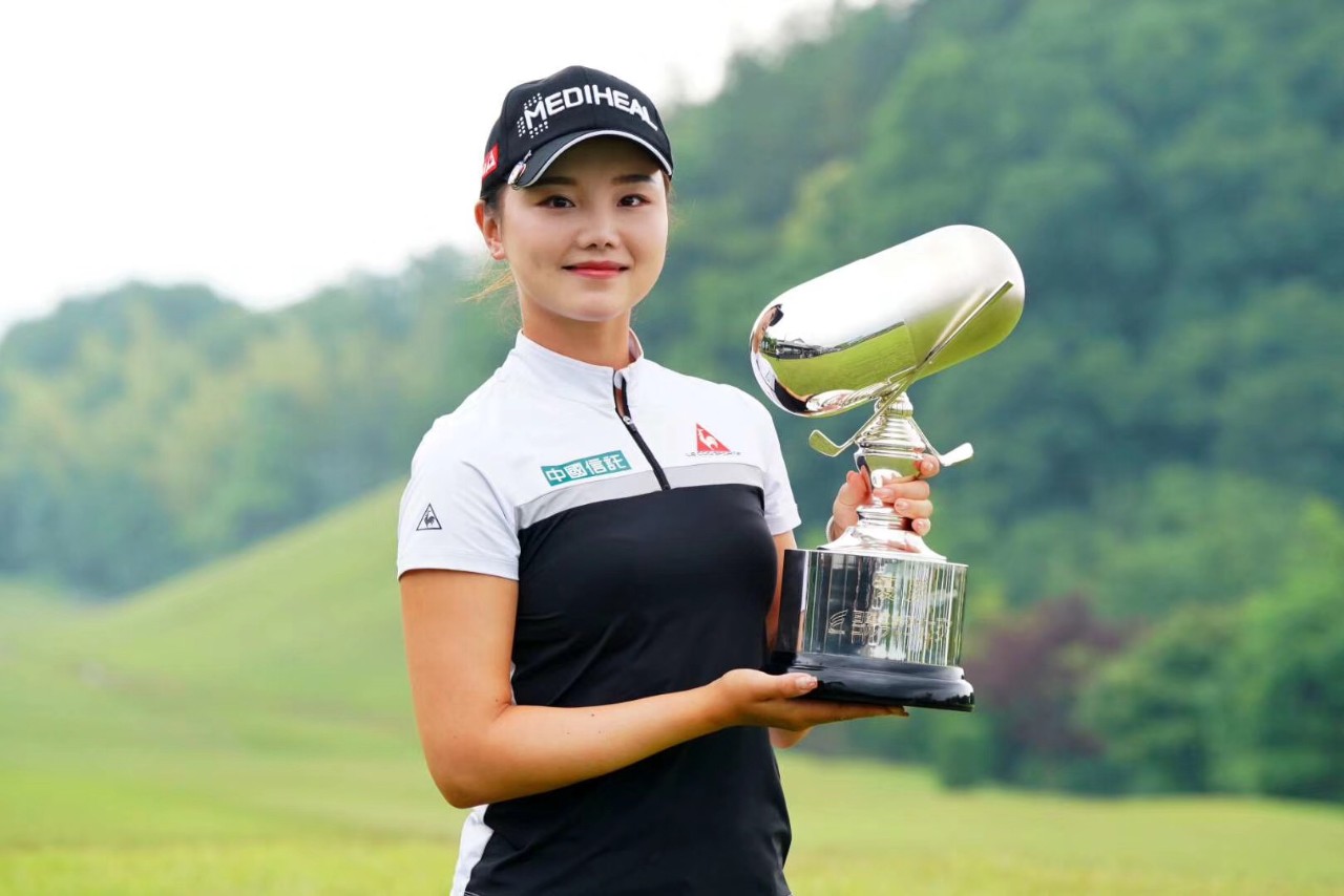 鍠滆幏閲戠墝鍕囧ず妗傚啝,鍠滆幏閲戠墝鍕囧ず绗竴