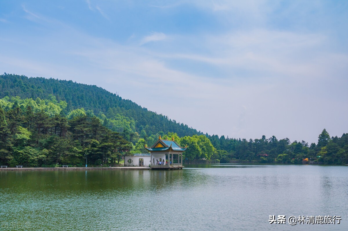 中国2018十大避暑名山,中国避暑十大名山