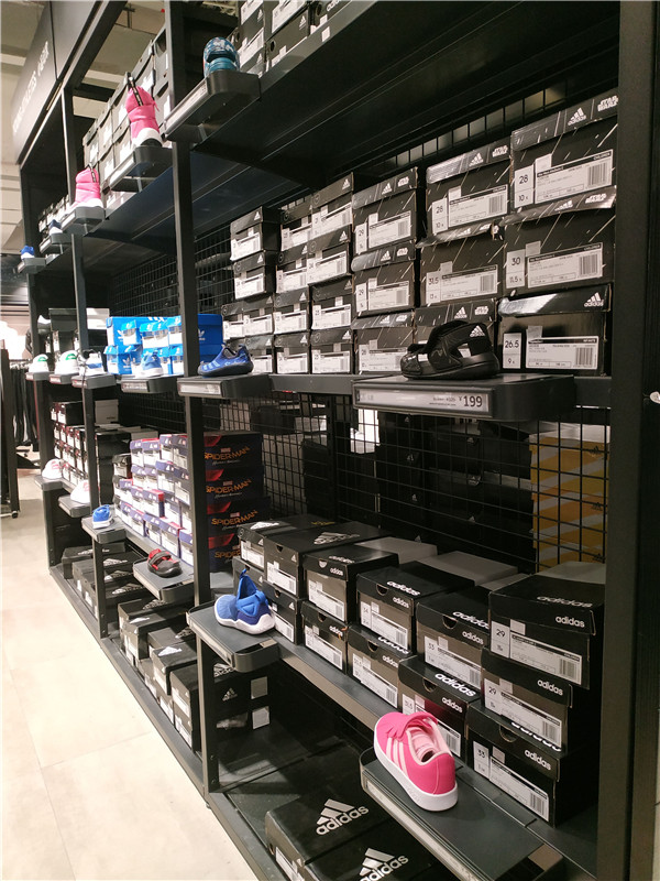 耐克阿迪折扣店的鞋怎么样,阿迪耐克折扣鞋专卖店