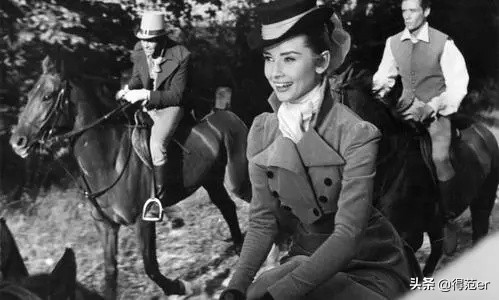 买羊绒大衣需要注意什么,购买羊绒大衣的最佳方法