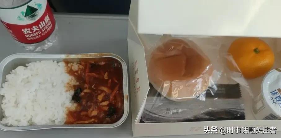 国内航空经济舱飞机餐排行,国内不同航空公司飞机餐